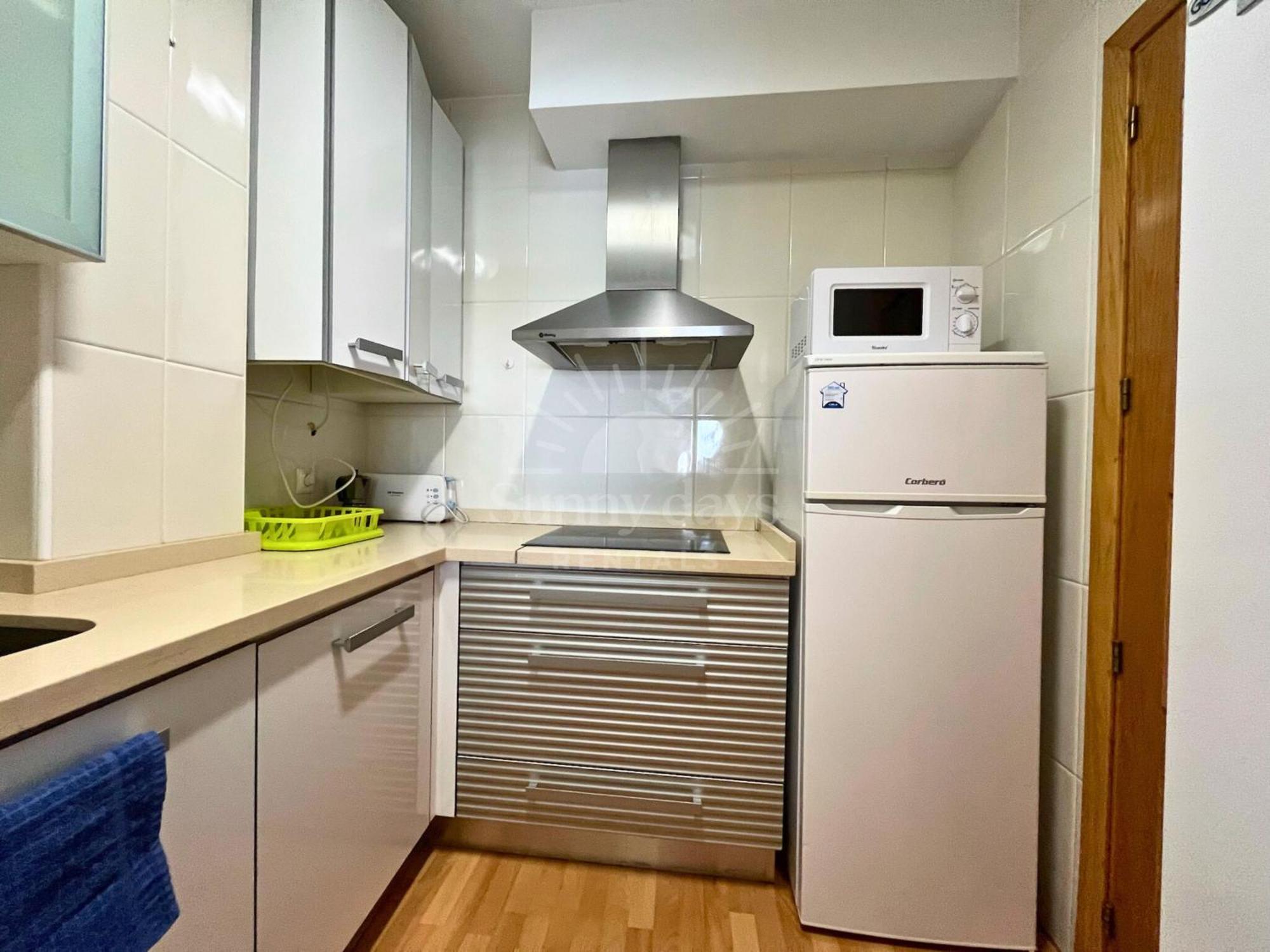 Acogedor Apartamento A 30 Metros De La Playa - Wifi - Smarttv Almería Kültér fotó
