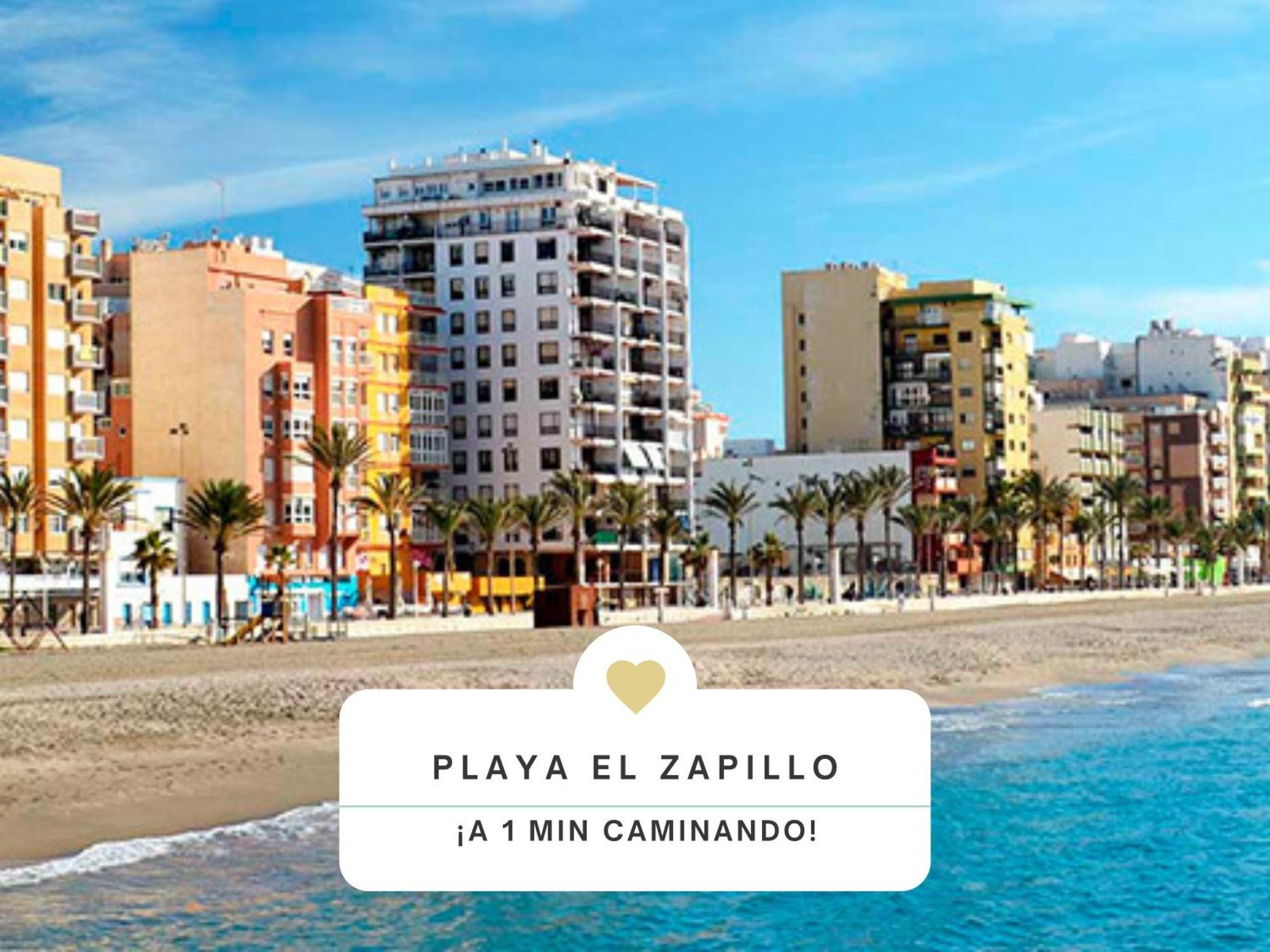 Acogedor Apartamento A 30 Metros De La Playa - Wifi - Smarttv Almería Kültér fotó